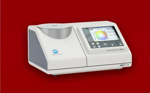 CM-5 Benchtop spectrophotometer